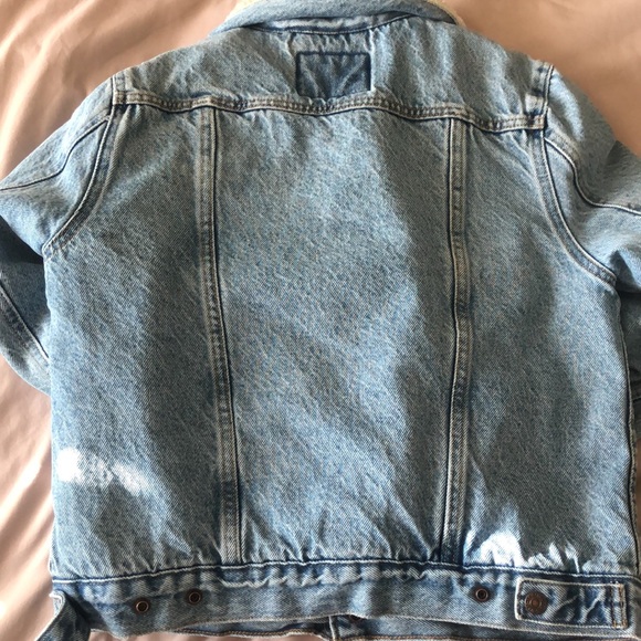 LEVIS Sherpa Lined Trucker Jean Jacket - Picture 8 of 11